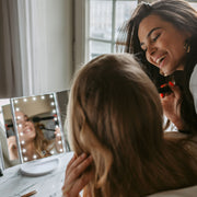 Our foldable 3 panels mirror provide a perfect panoramic view of your gorgeous face. Features foldable wings to give you a range of beautifying angles and a three dimensional makeup experience. 
