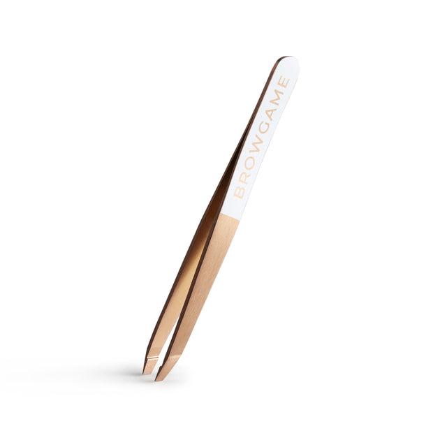 Superior quality precision tweezer with a perfect angle and precisely calculated tension. Made from Titanium Nitride coated inox steel which provides extra long lasting sharpness.